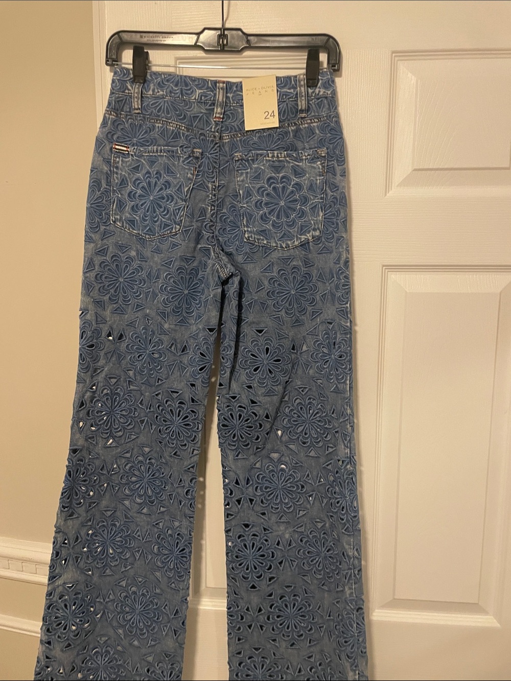 High-Rise Blue Floral Laser-Cut Wide-Leg Jeans - Picture 10 of 10